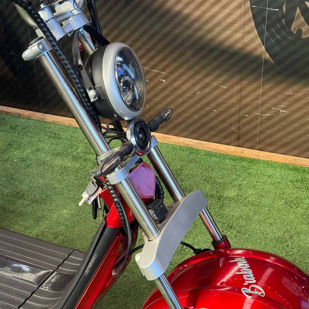 Seminova Triciclo 4000w Vermelho